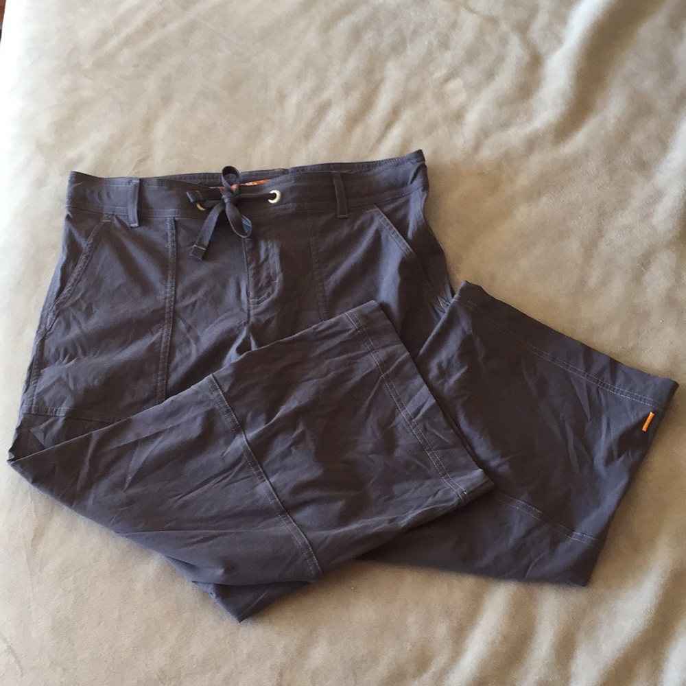 Lucy Flex Capris